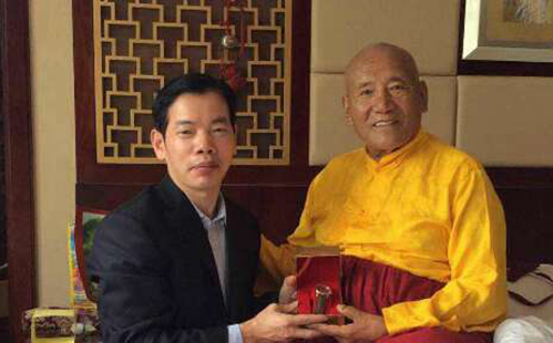 莫扎法王加持如意輪轉(zhuǎn)經(jīng)佛表